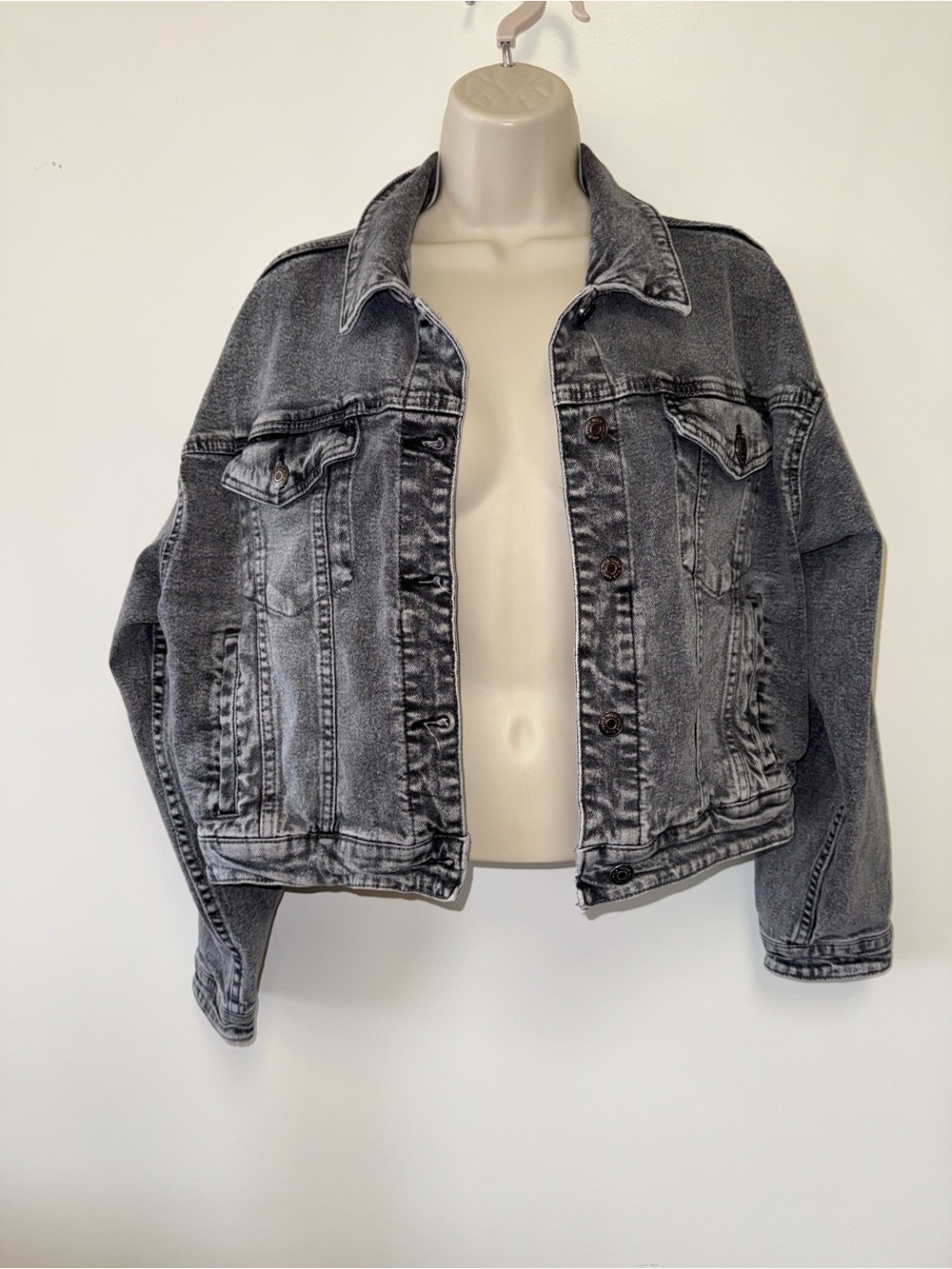 Wild Fable (Medium) Black Cropped Button Up Denim Jean Jacket